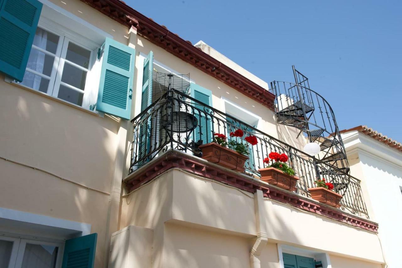 In The Shadow Of Acropolis Apartment เอเธนส์ ภายนอก รูปภาพ